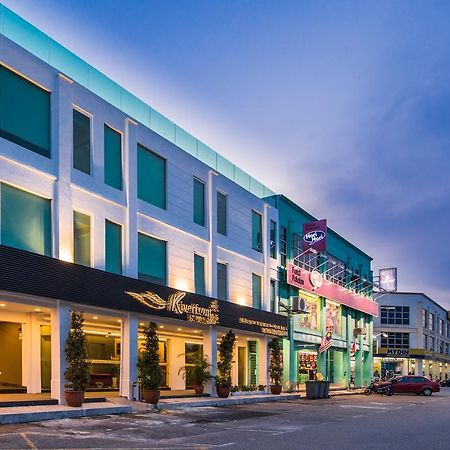 Riverfront Sentral Hotel Malacca Exterior photo