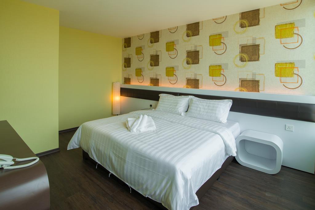 Riverfront Sentral Hotel Malacca Room photo