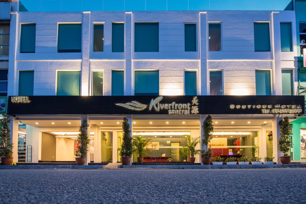 Riverfront Sentral Hotel Malacca Exterior photo